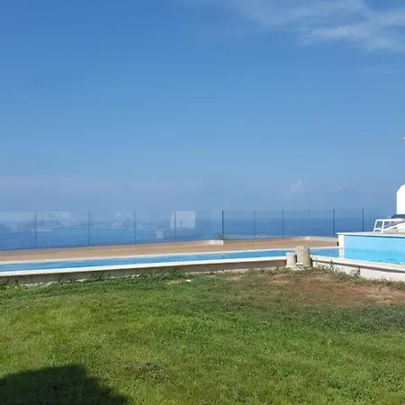 Borgo Panoramico N 3 تروبيا