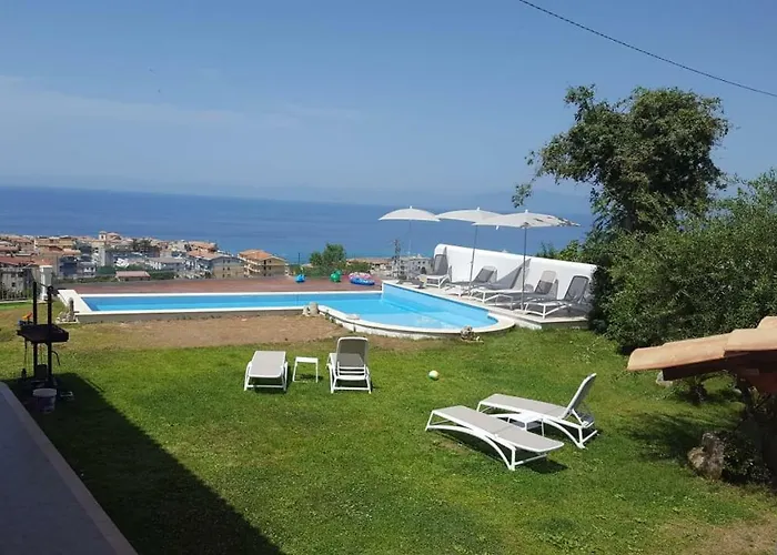 Borgo Panoramico N 3 * Тропея